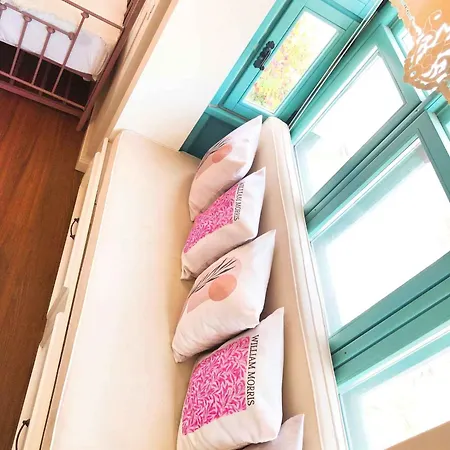 Beyaz Kapi Boutique 2*